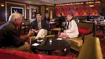 Hotel Hollywood Casino 3*