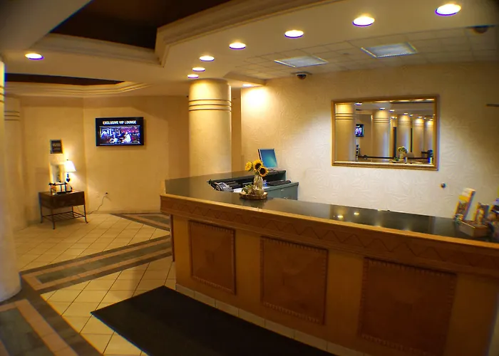 Hotel Hollywood Casino 3*