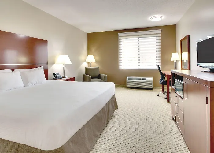 Hotel Hollywood Casino 3*