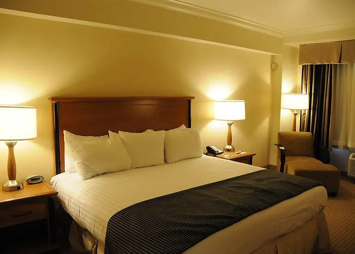 Hotel Hollywood Casino